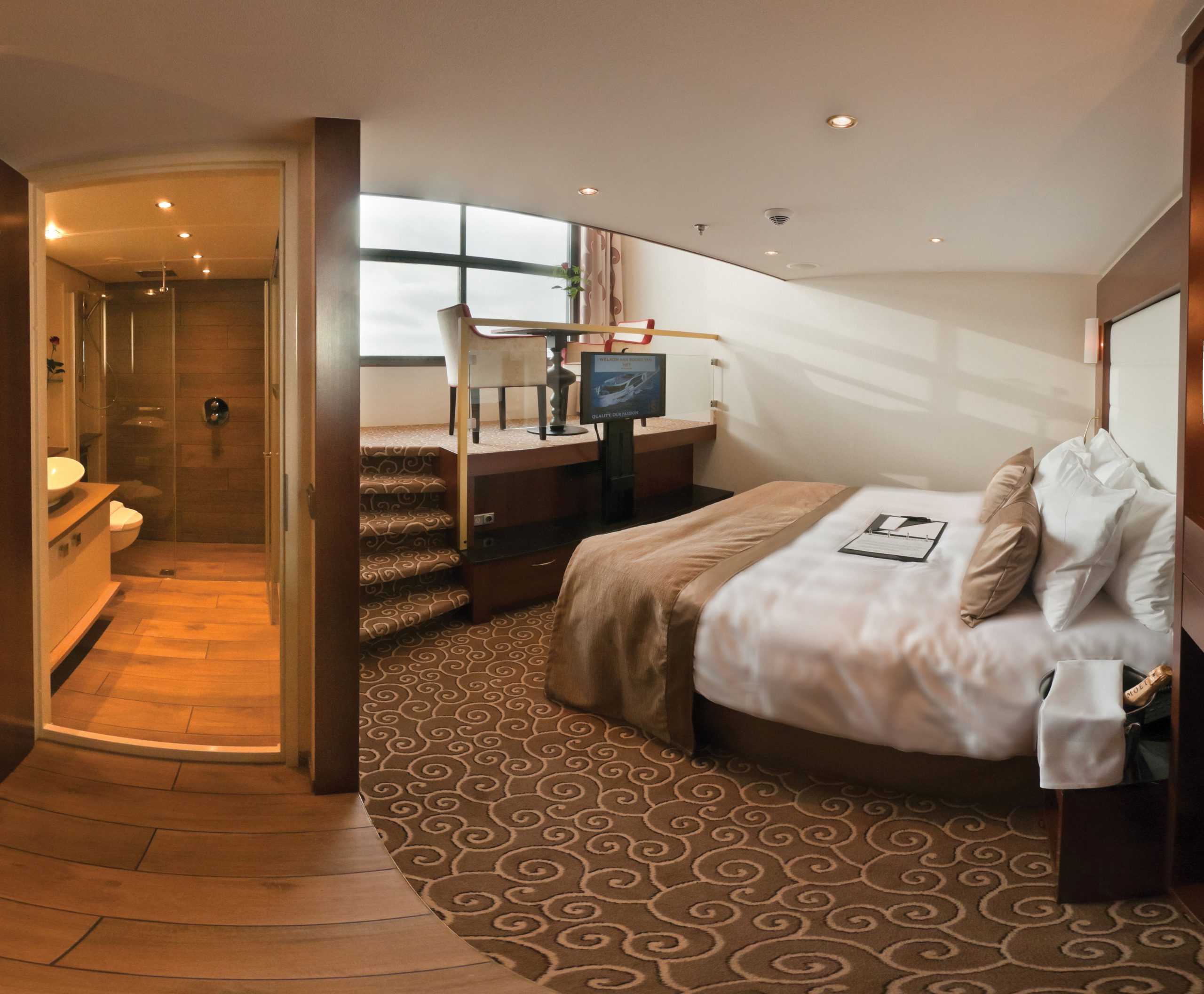 Tauck Loft Cabin Room with Bathroom