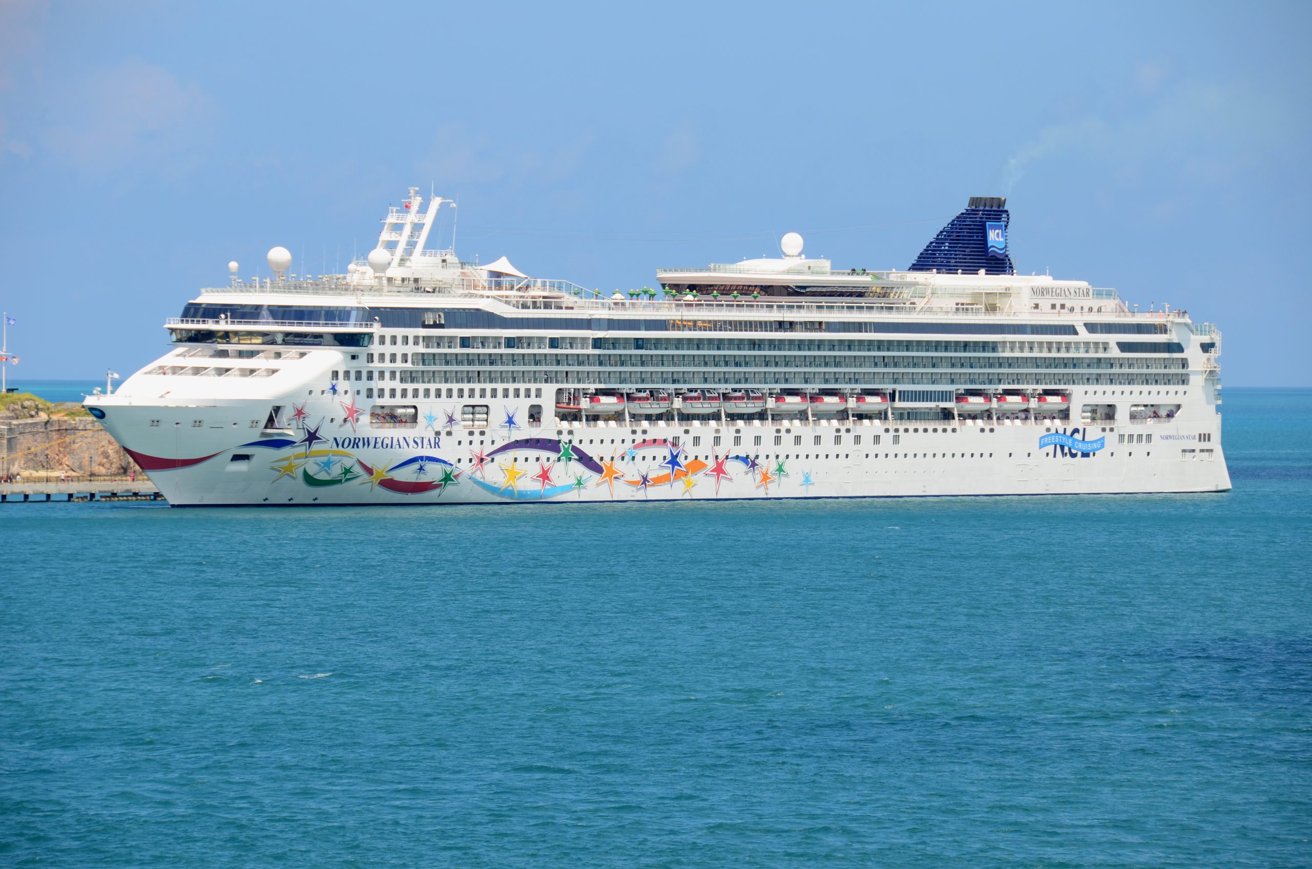 Norwegian Star in Bermuda