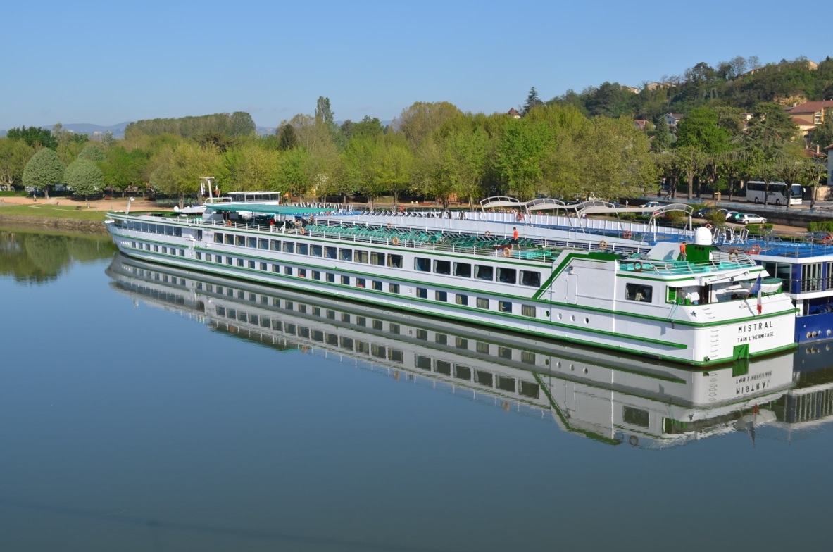 CroisiEurope completes 40 years_cruisepassenger