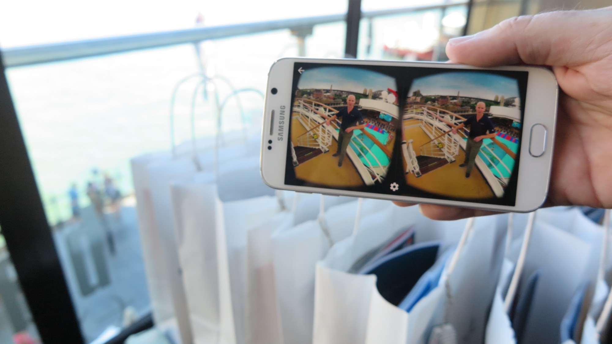 cruiseabout-virtualreality-cruisepassenger