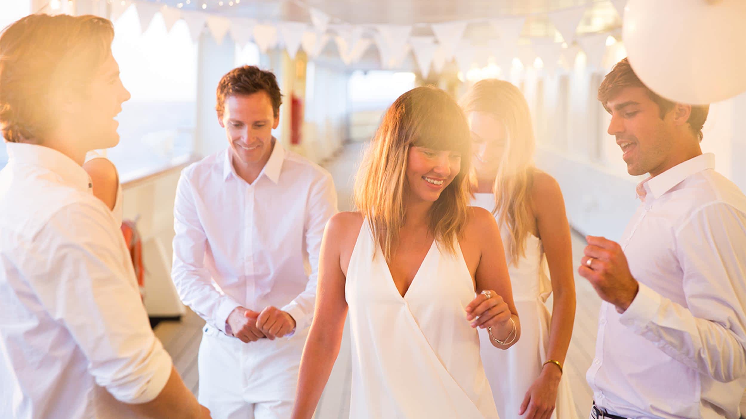 P&O passengers can stay connected through social media for just $10