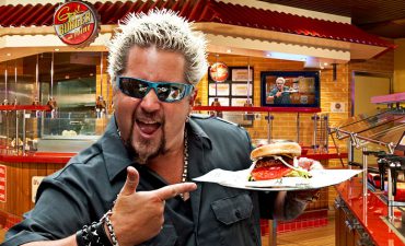 guys-burger-joint-4