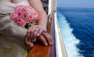 Getting married on a cruise: the best wedding packages