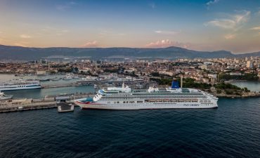 How to beat the falling Aussie dollar and still cruise in style