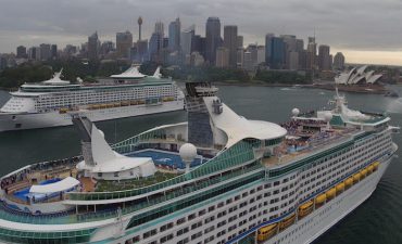 Large ships in Sydney Harbour