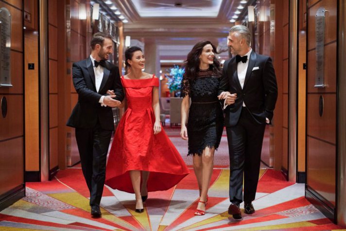 Dress codes on a cruise