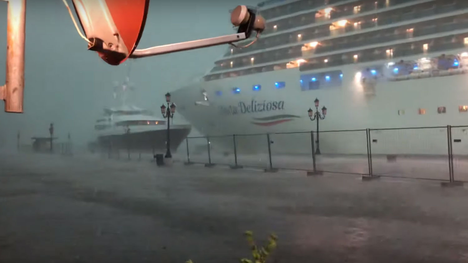 Costa Cruises' near miss in Venice