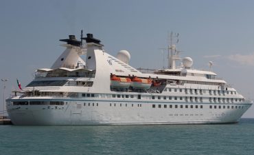 Windstar, Australia