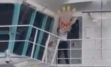 Cruise passengers miss their ship