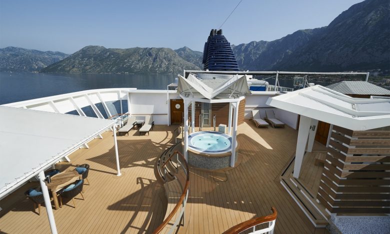 norwegian star garden villa