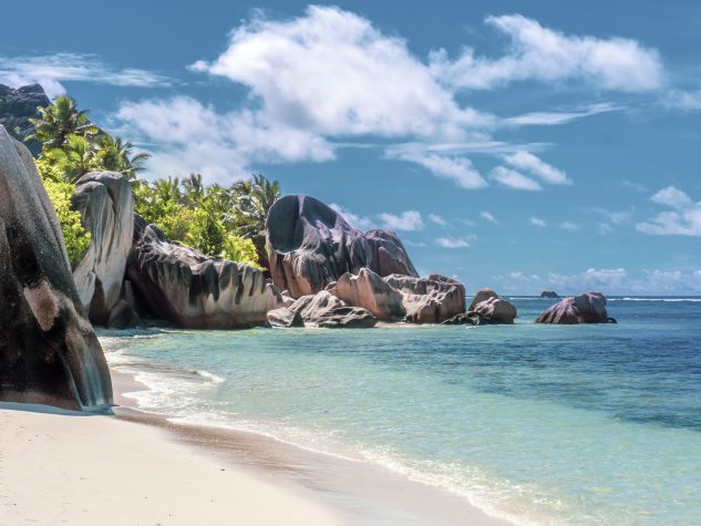 R111218 Laperouse La Digue Seychelles Dec18 © PONANT Olivier Anrigo