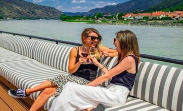 U River Cruises