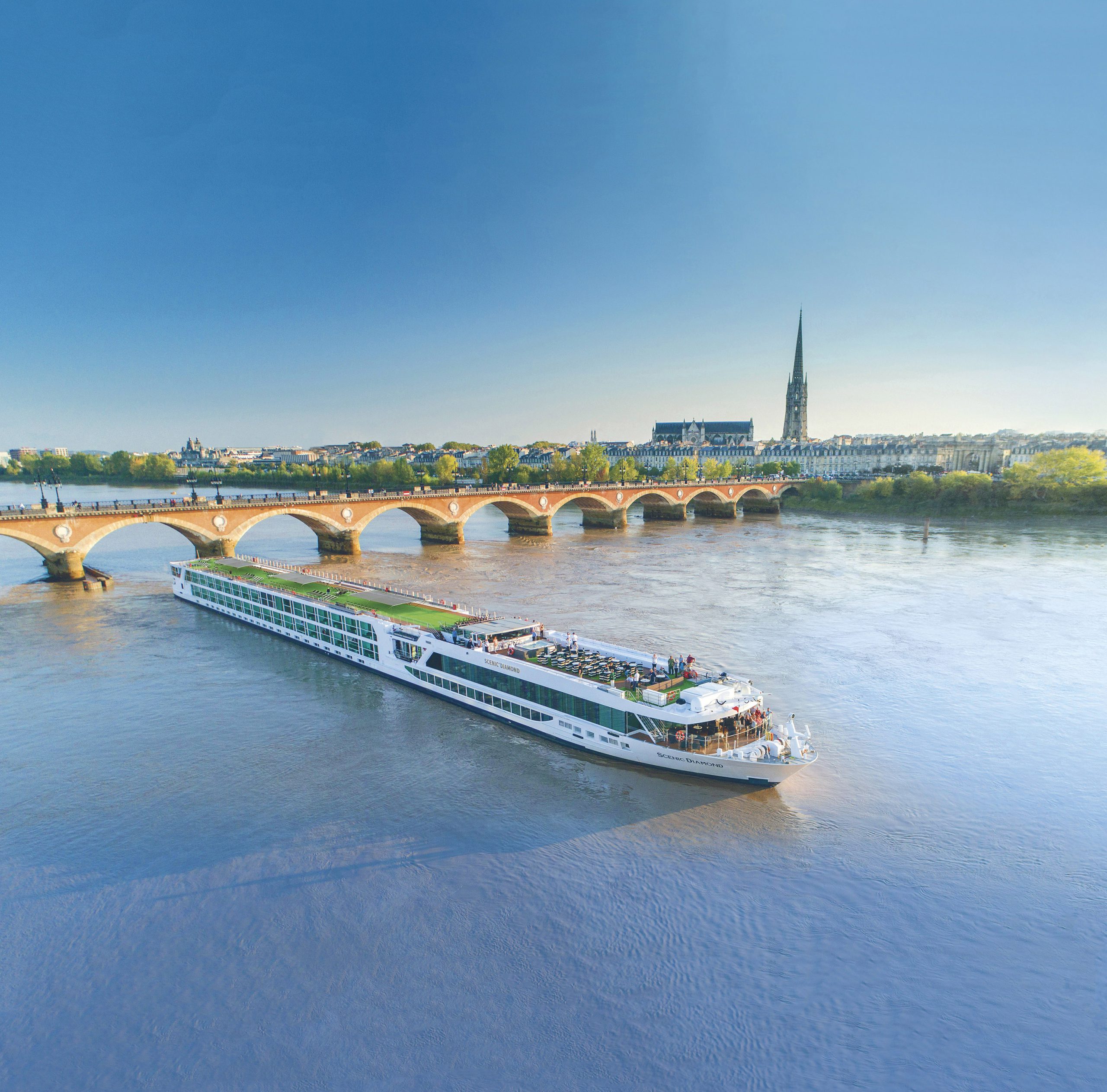 Scenic Diamond Bordeaux