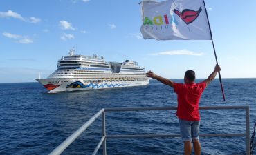 Australians will be banned from ships if COVID rules are broken