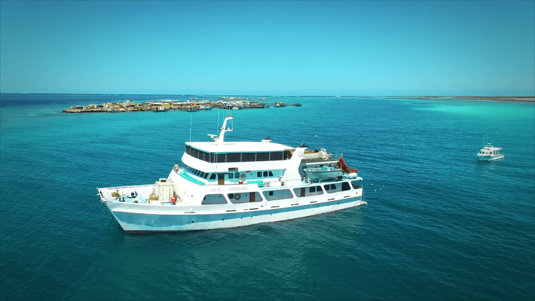 eco abrolhos Big Pigeon vessel