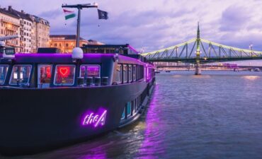 Uniworld releases third Mystery Cruise departure to Australian and Kiwi cruisers