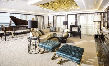 Did an Aussie couple buy one of the world's most expensive cruise journeys at $800,000?