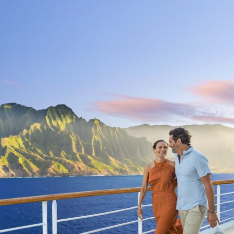 ncl hawaii couple deck napali 1