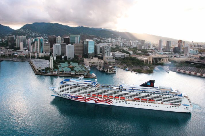 prideofamerica aerial hawaiiskyline