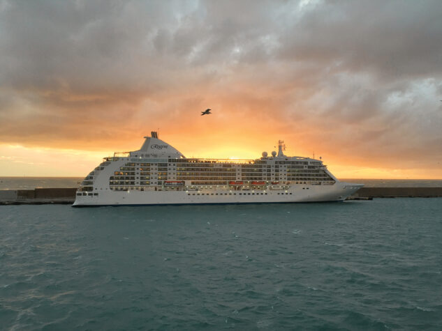 Seven Seas Mariner 2022 05 30 05 48 03
