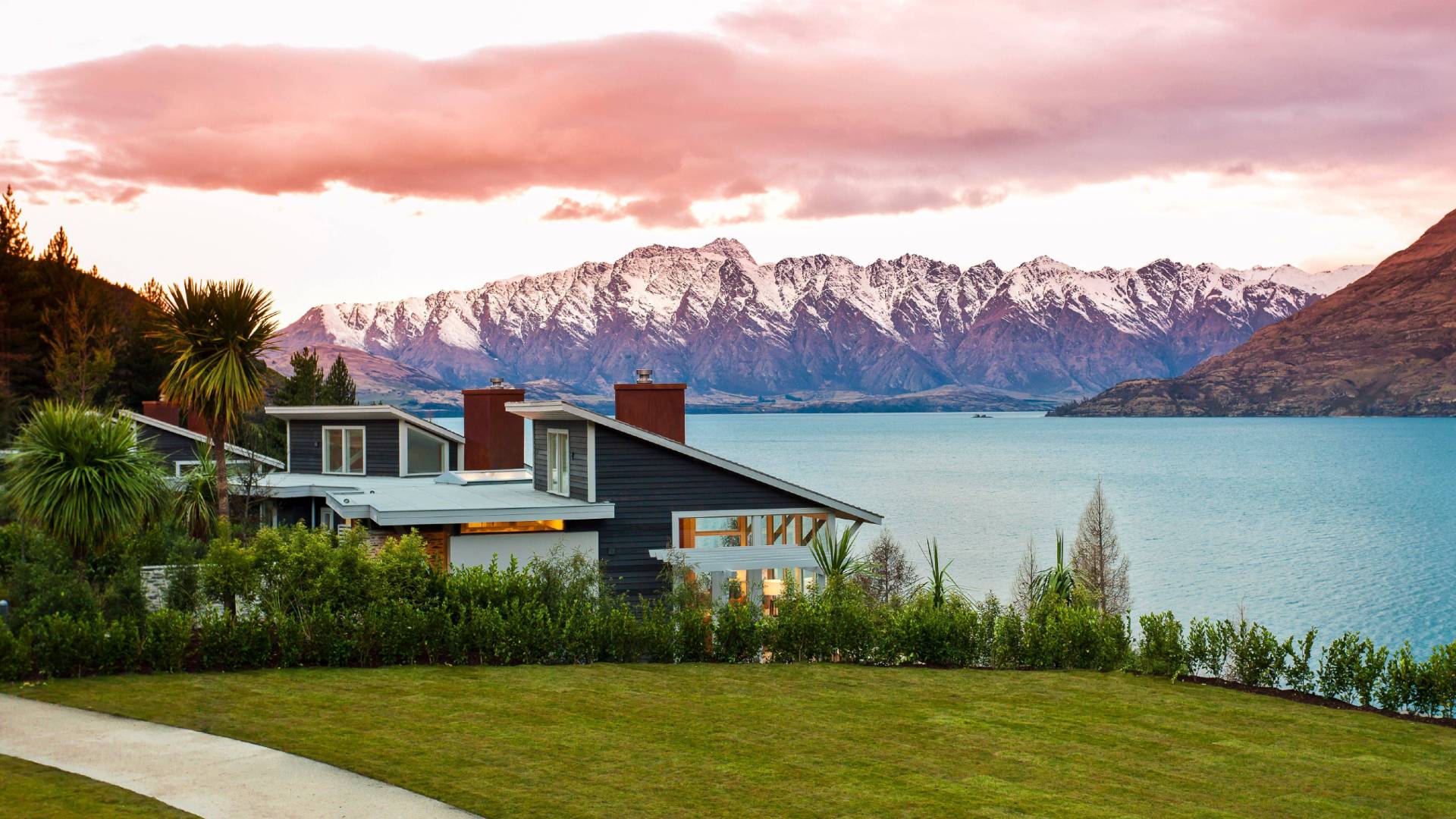 Experience New Zealand's rugged landscapes from its most luxurious lodges