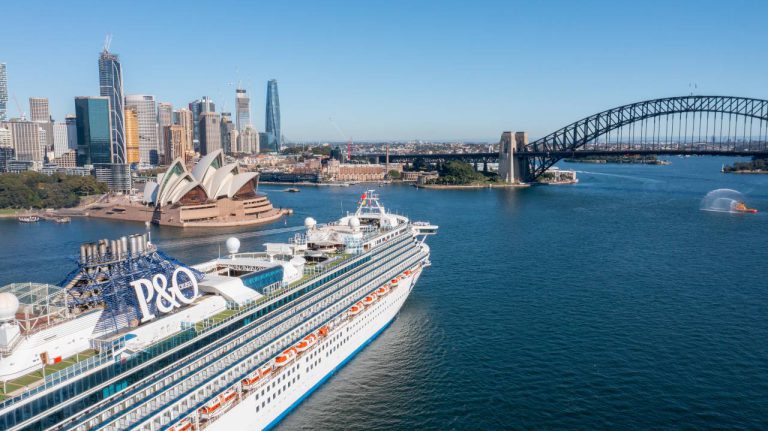 Cruise Passenger