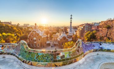Sail the world's five oceans onboard regal Queen Elizabeth from $183 per person per night, saving up to $3000 per couple*