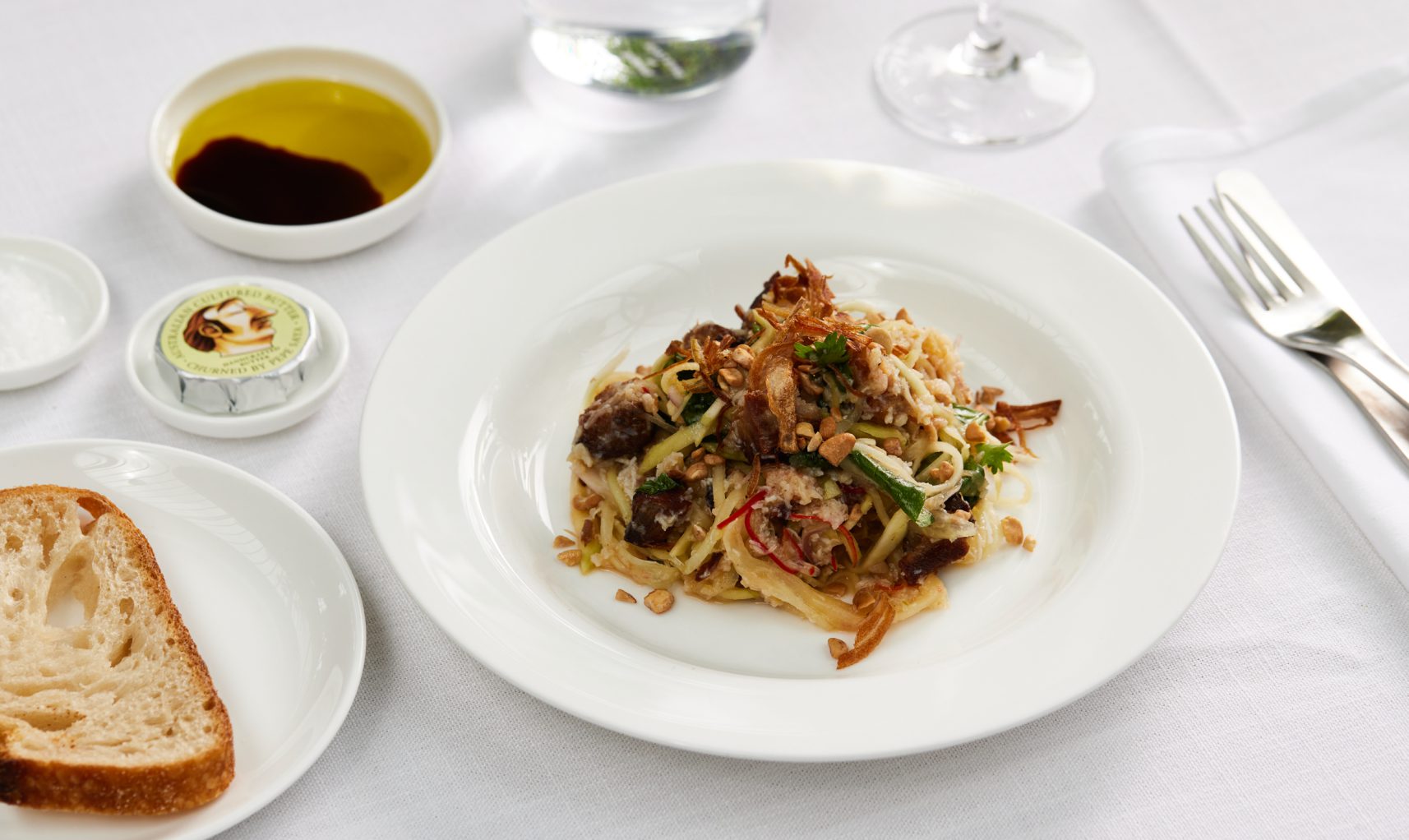 Qantas announces menu upgrades for all flights