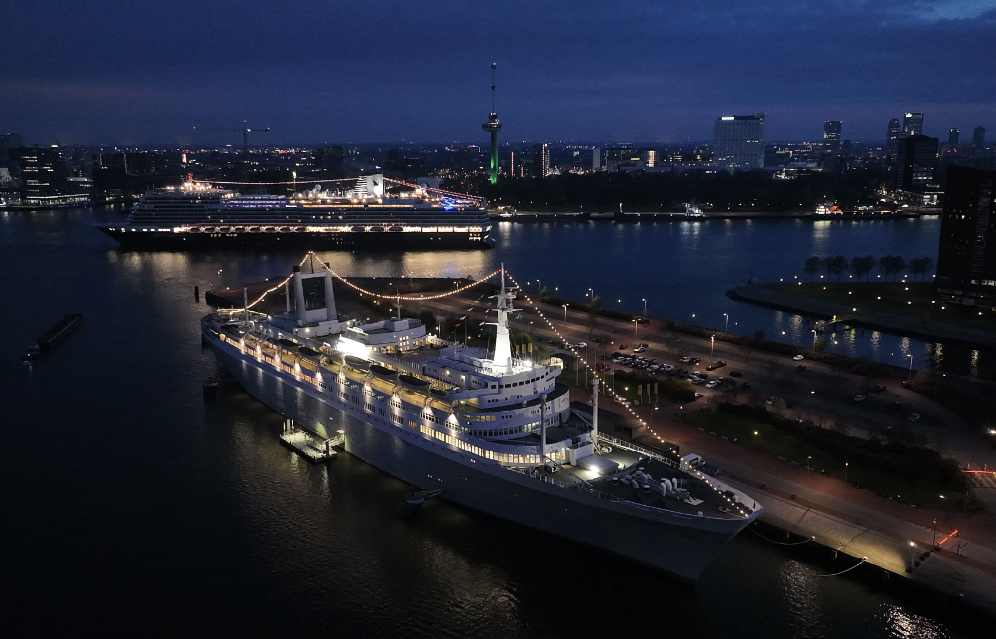 Holland America Line rings in 150 years with royal appearances