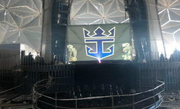 The first steps on the worlds largest cruise ship: is Icon of the Seas the ultimate family vacation?