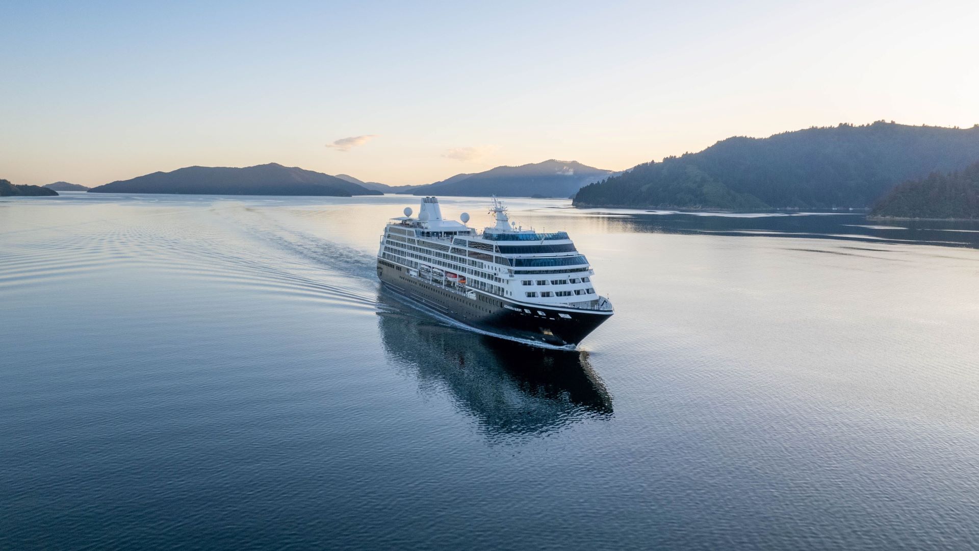 Azamara