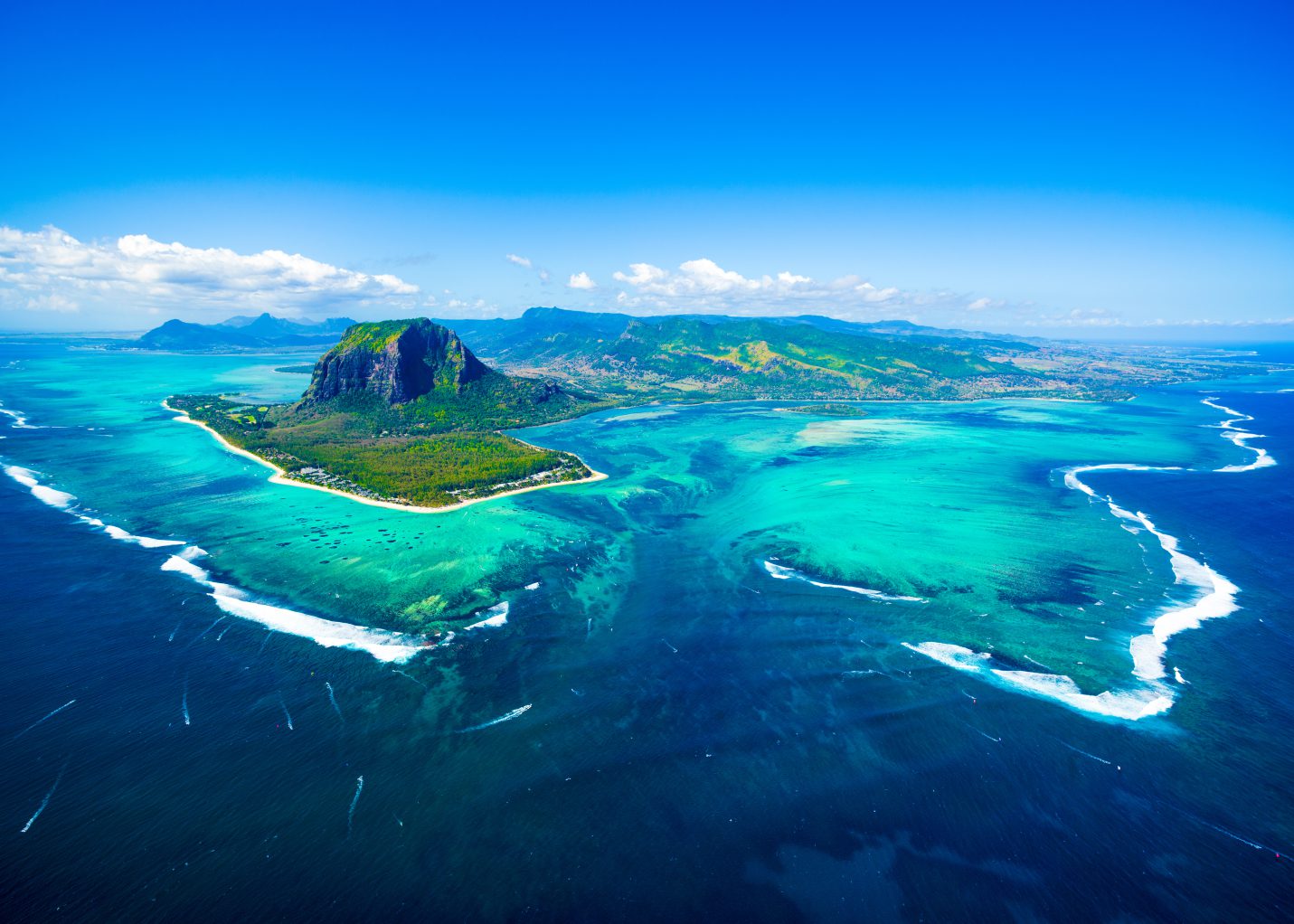 shutterstock 733185379 mauritius