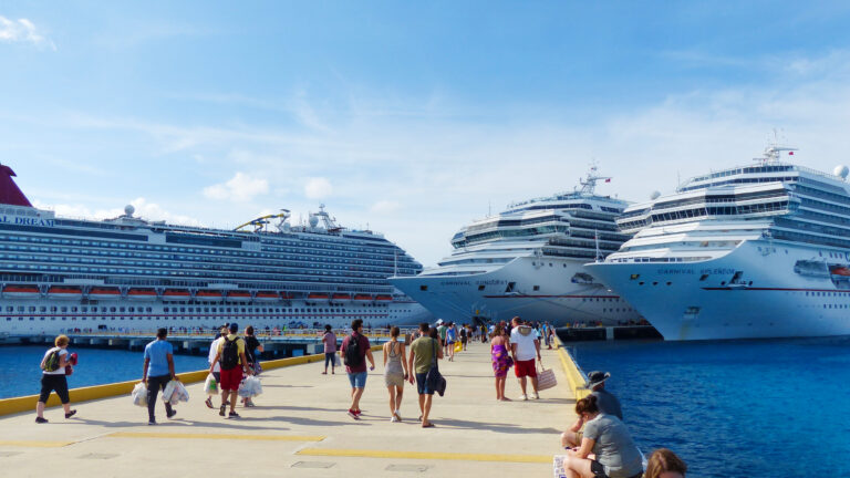 Guests go back to the vessel earlier than expected to avoid missing their cruise ship.