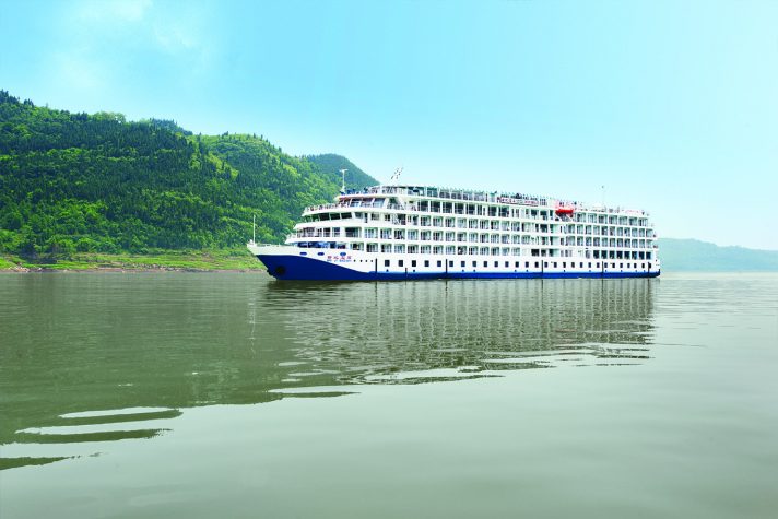 The Viking Emerald on the Yangtze River