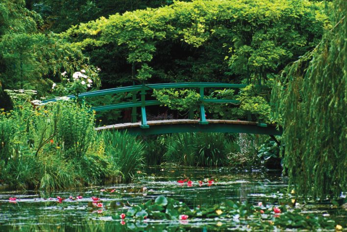 Giverny Gardens