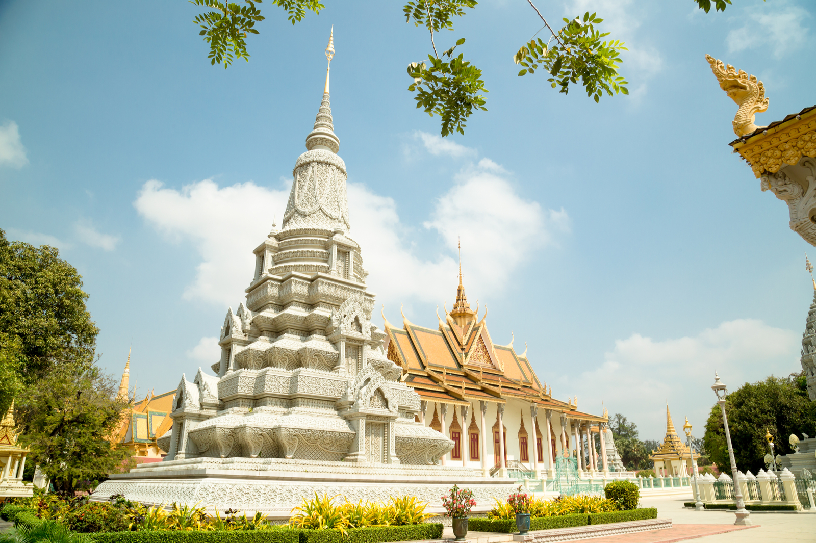 phnom penh silver pagoda