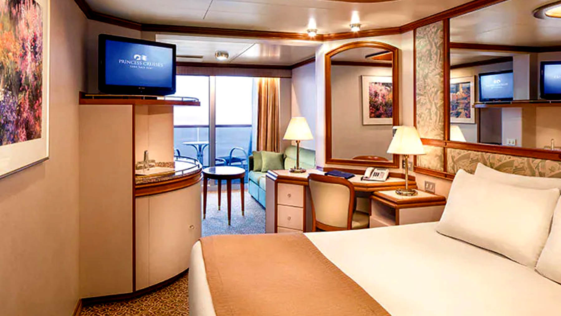 Crown Princess' Mini Suite accommodation