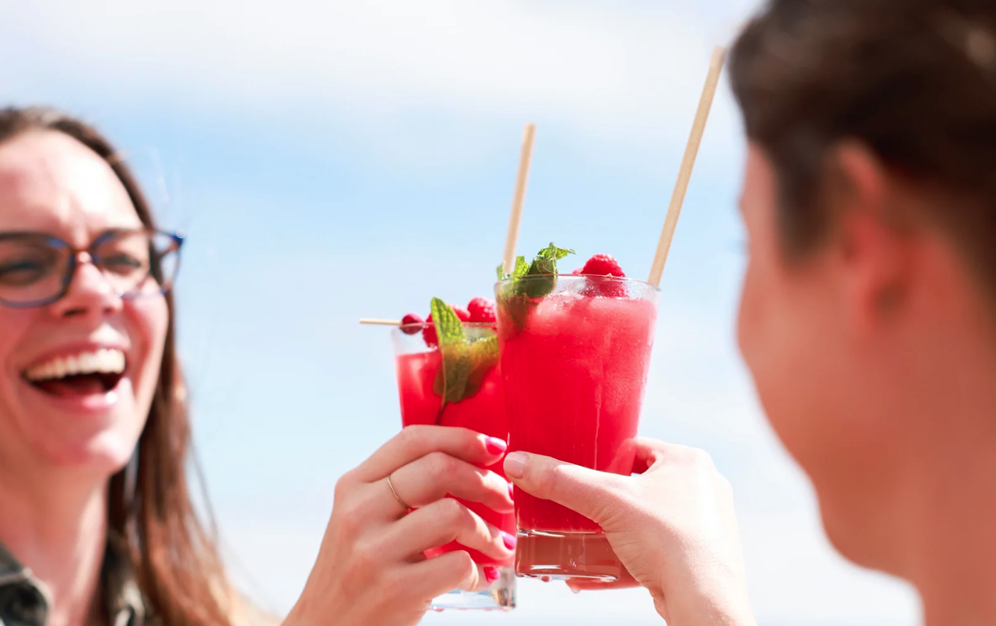 Two people drinks package sharing