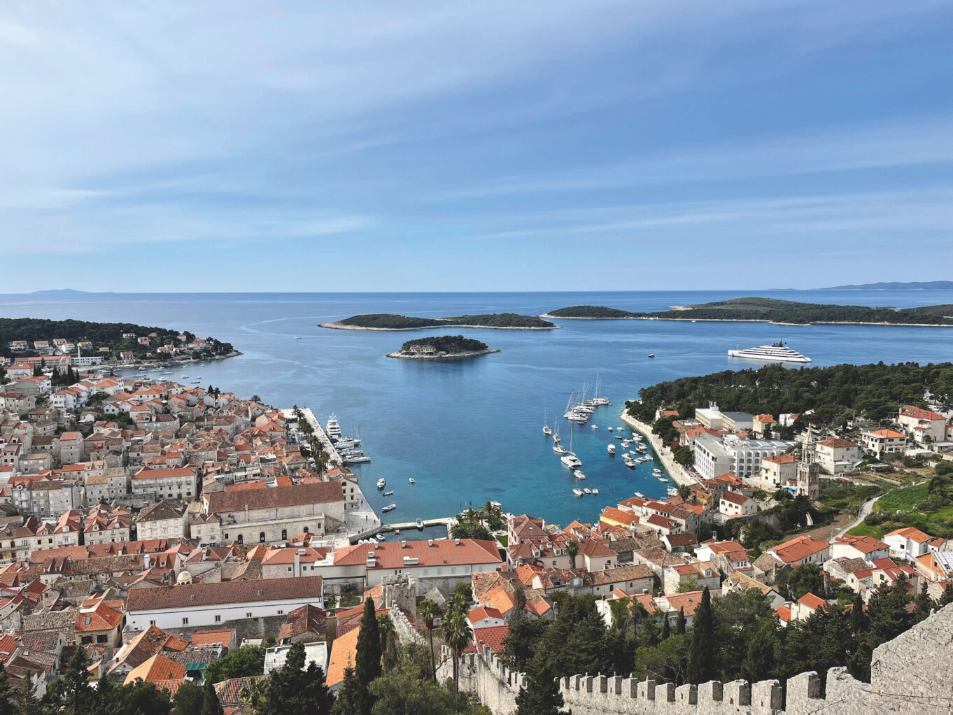 Emerald Azzurra in the port of Hvar.