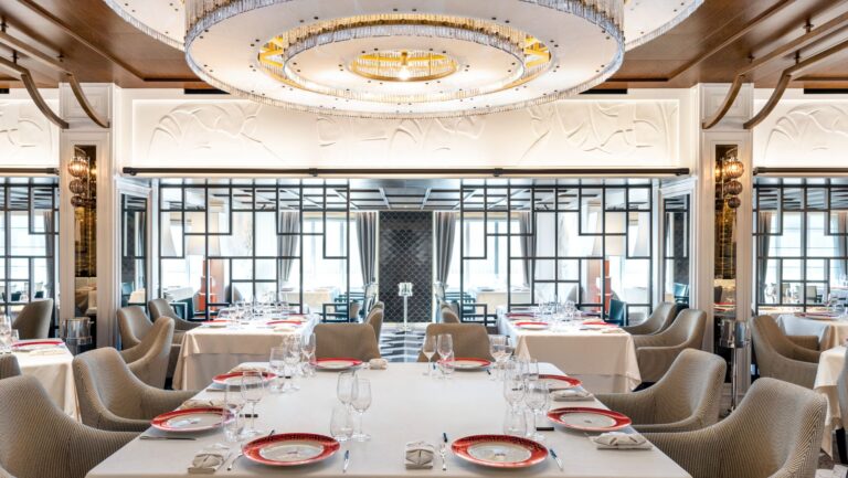 oceania cruises dining hall